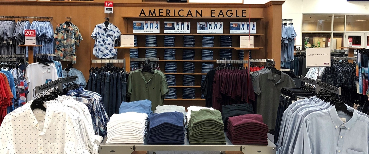 AMERICAN EAGLE OUTFITTERS